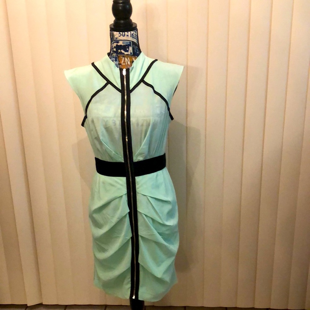 BEBE DRESS